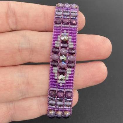 Bracelet Rhoda Loom Bracelet Purple..