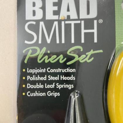 The Beadsmith Beader's Tool Set Color..