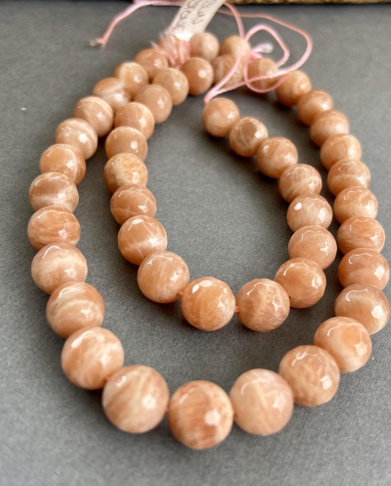8mm Faceted Natural Round Beads Peach Moonstone Chatoyant Glow 50 Percent Off ! Was 19.99