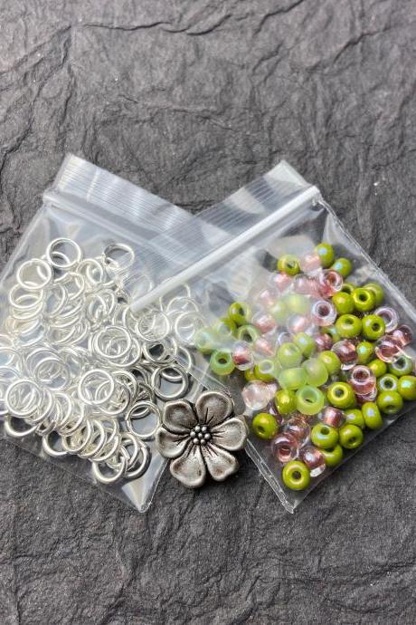 KIT Silver Zig Zag Glass DIY Beginner Easy Kit Poppy Clematis Hibiscus Button Spring Pink Lime